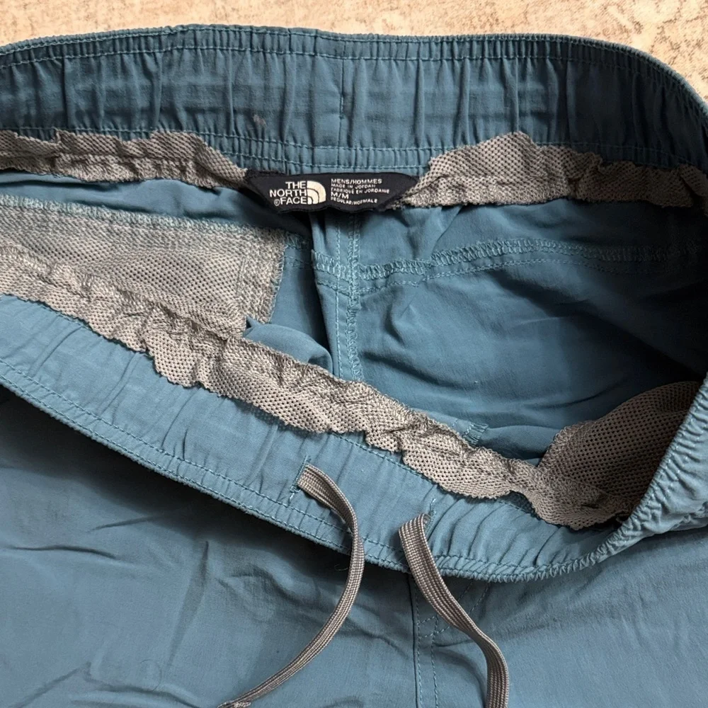 The North Face Teal Men’s Shorts Size M
